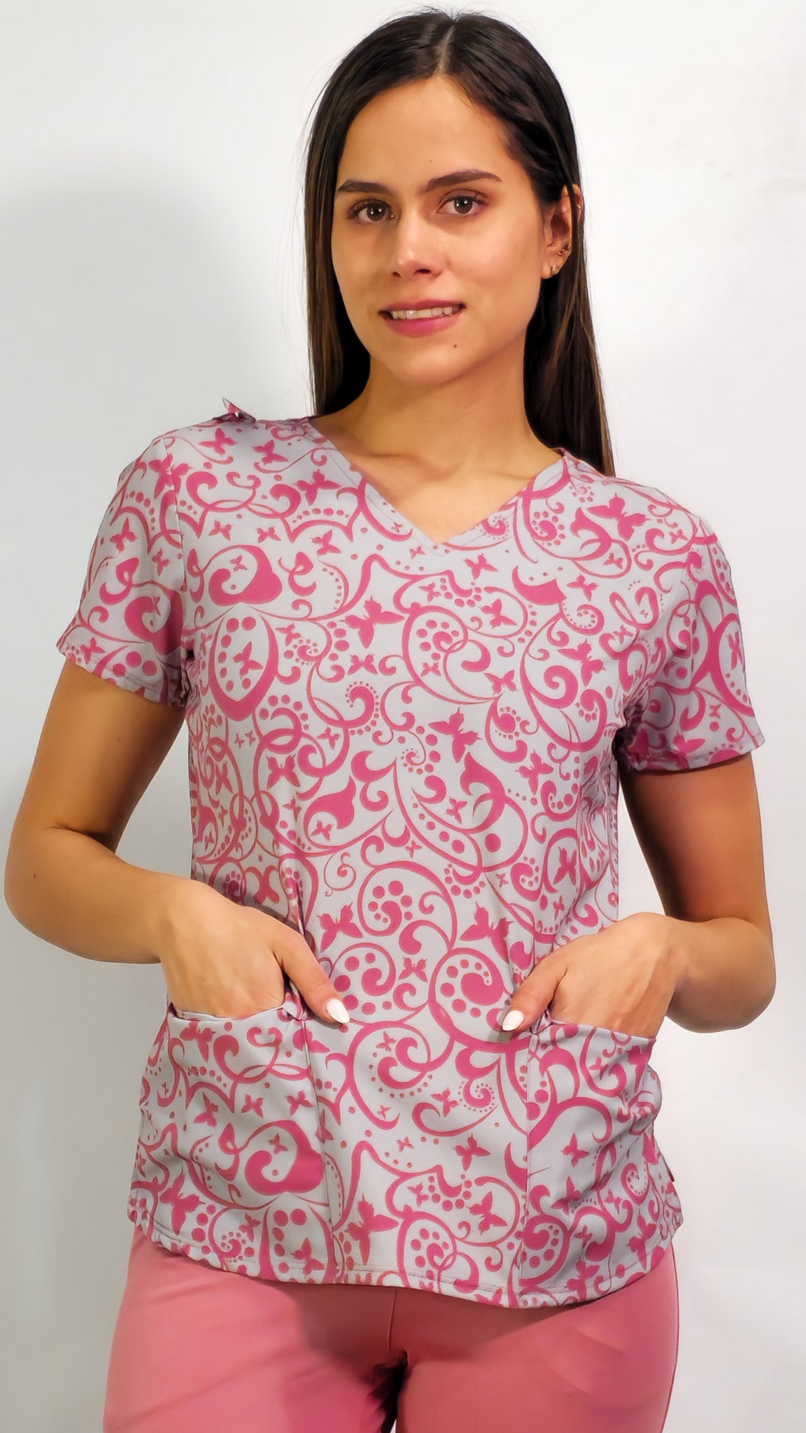 Filipina Estampado Floral Gris Perla/Palo de Rosa, Scrubs 600