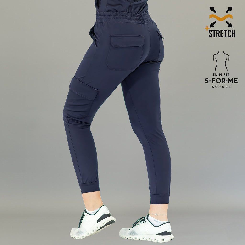 Scrub jogger azul marino para mujer Sandel Medica con ajuste comodo para guardias