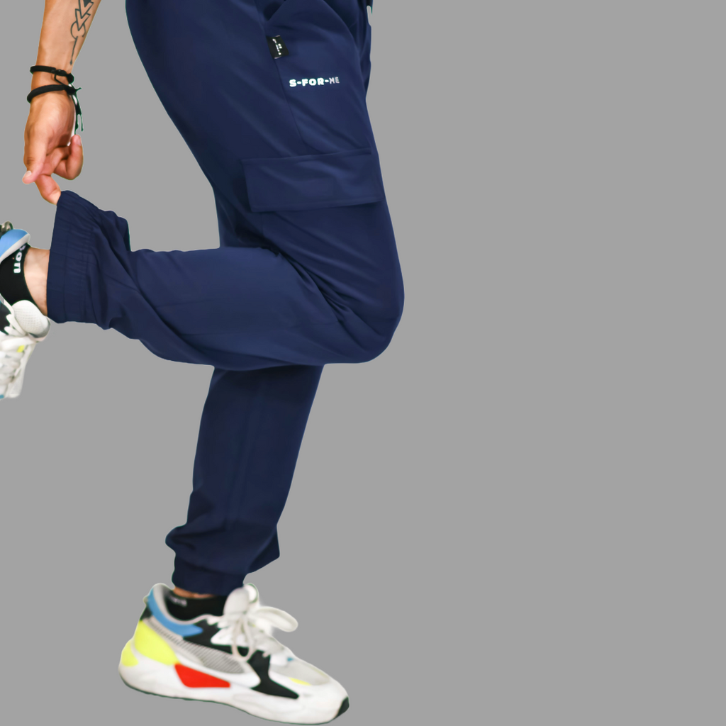 Jogger Antifluido Hombre 300 Azul Marino
