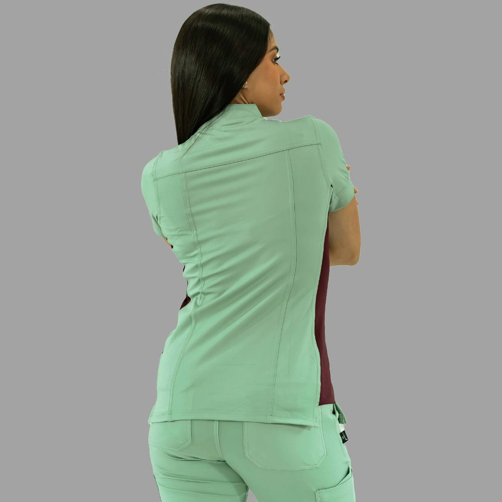 Vista posterior de la filipina médica 930 en verde menta, corte de la espalda.