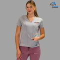 Filipina quirúrgica mujer gris perla rosa antifluido Scrubs 300 vista frontal
