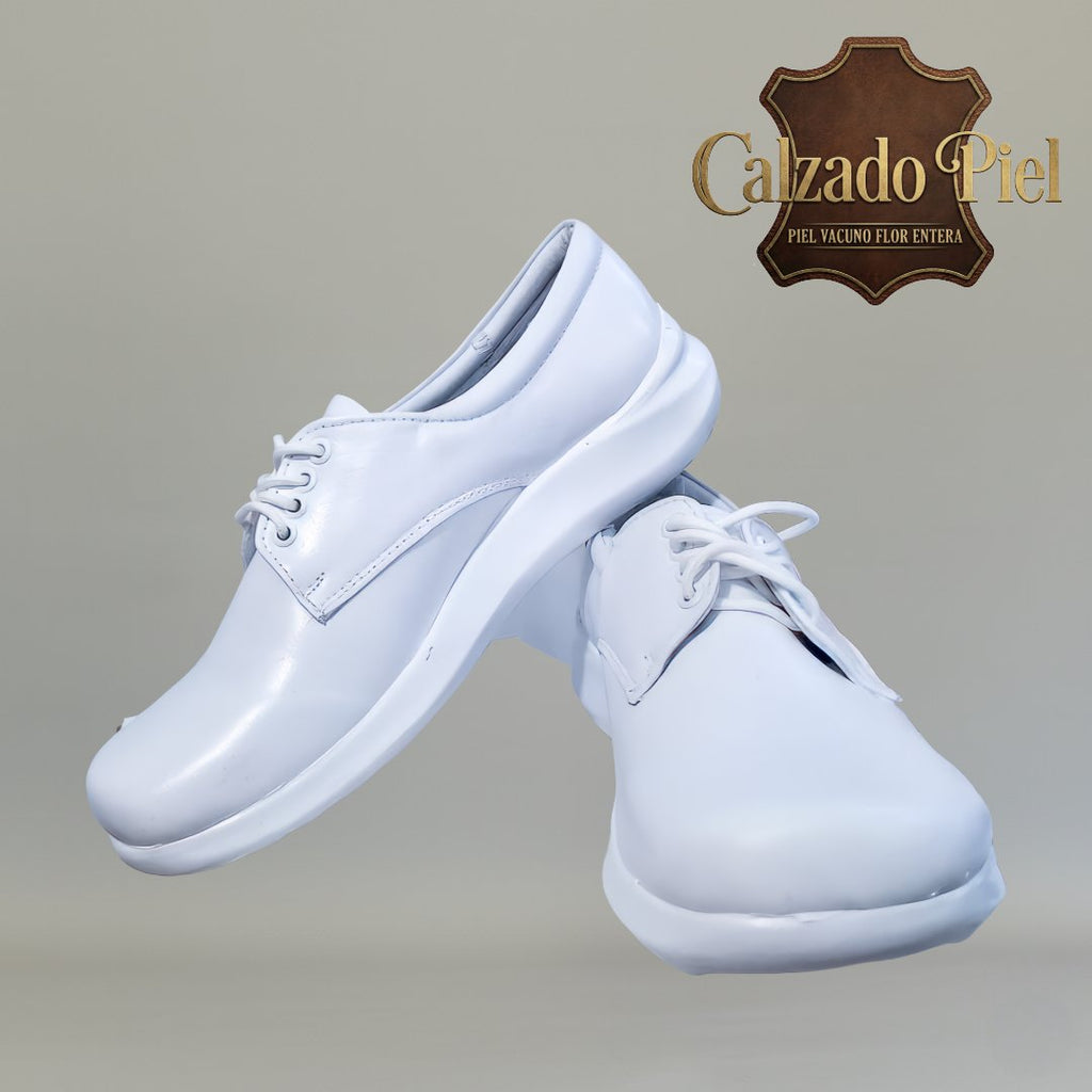 Zapatos médicos Gloria Andress 320 blancos con punta cerrada y suela antiderrapante