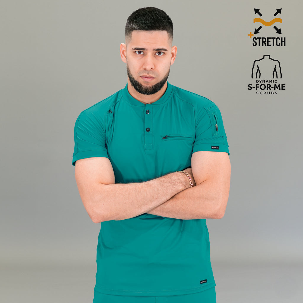 Filipina verde teal Super Stretch hombre — postura frontal con brazos cruzados