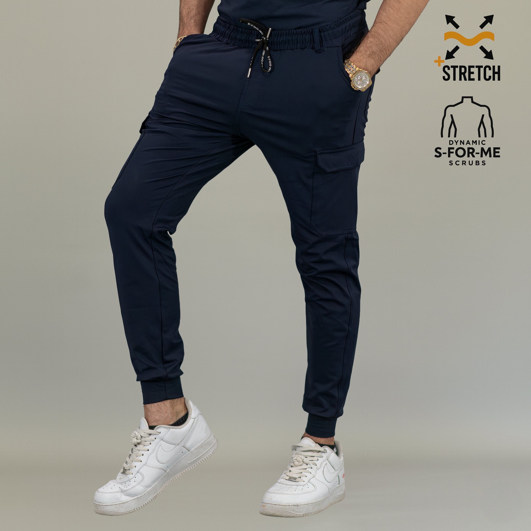 Jogger quirúrgico azul marino hombre Scrubs 901 Super Stretch vista tres cuartos