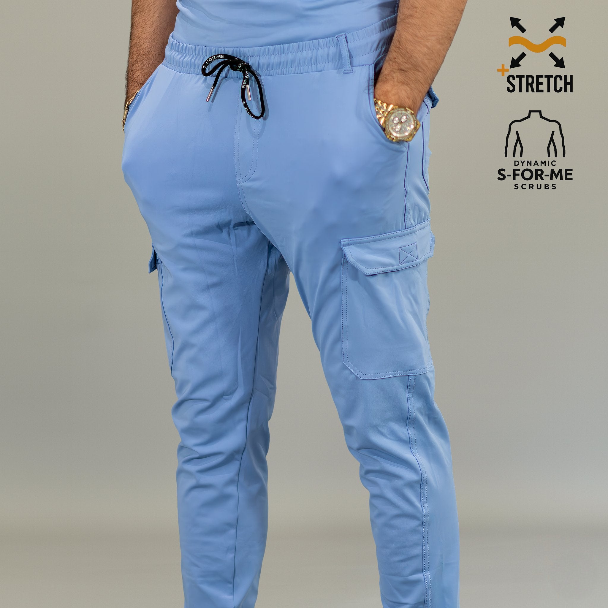 Detalle frontal del jogger quirúrgico azul plumbago hombre Scrubs 901 Super Stretch con bolsa cargo