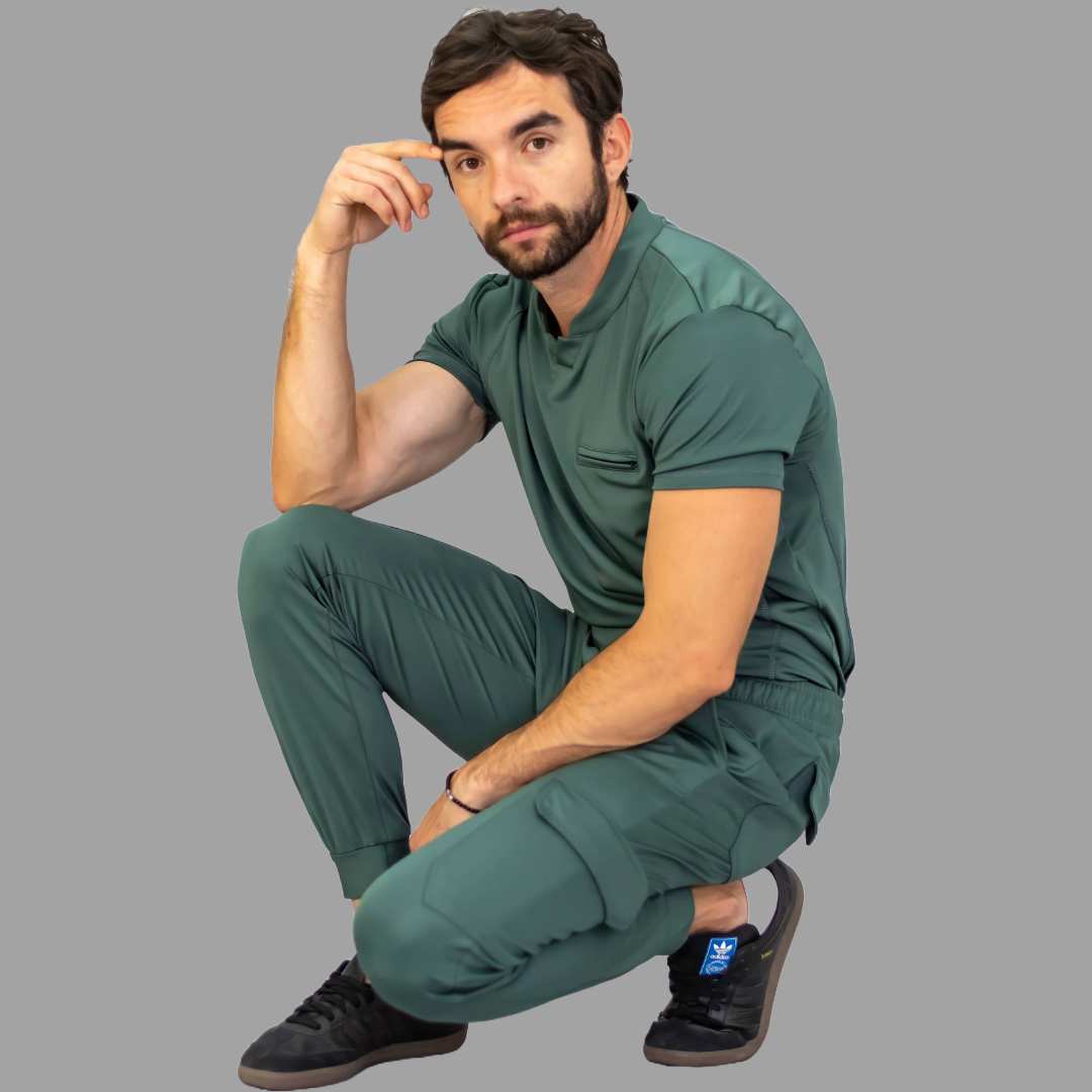 Conjunto Quirúrgico Verde Pino para Hombre – Estilo 910 | Super Stretch Slim Fit