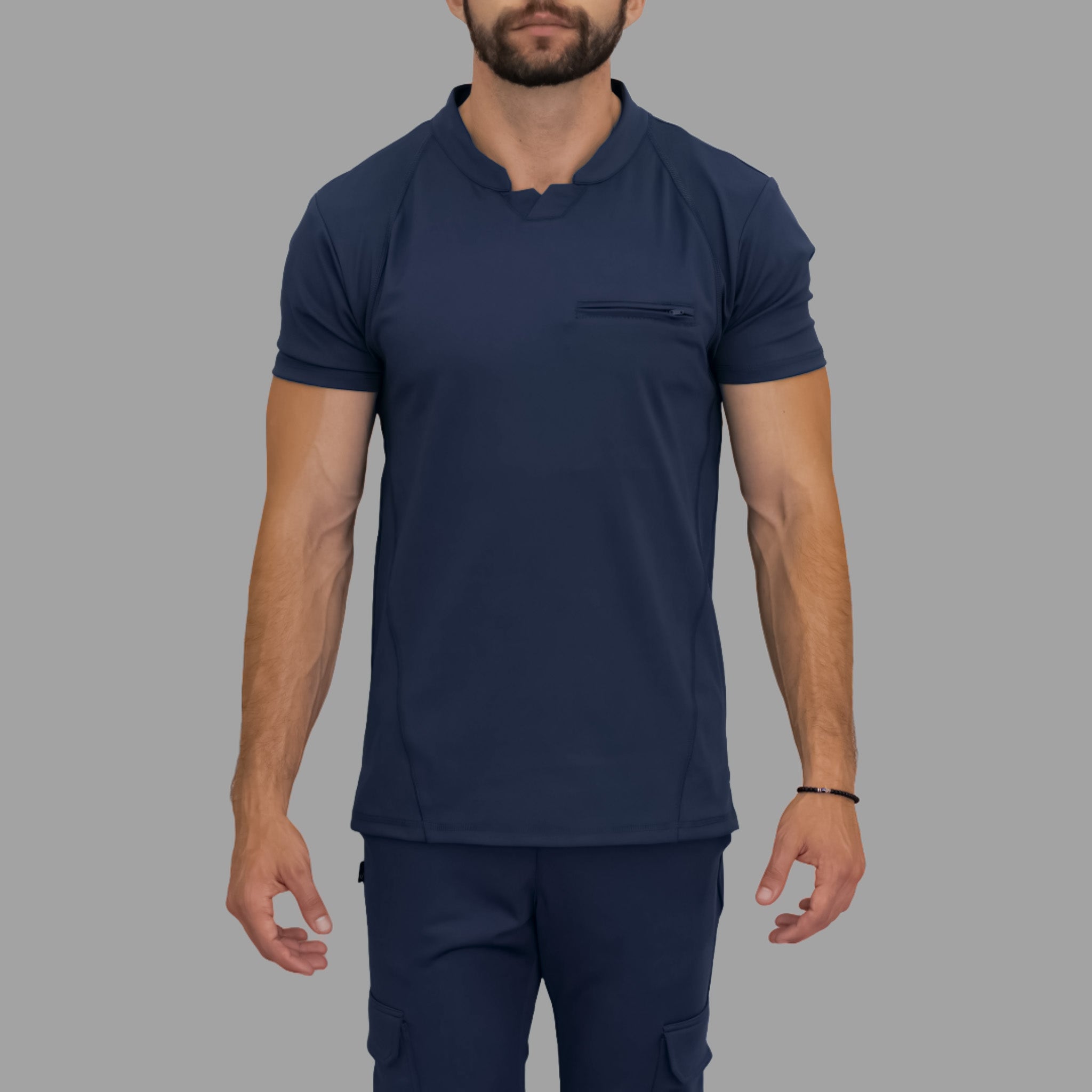 Top quirúrgico azul marino para hombre con cuello tipo polo en V