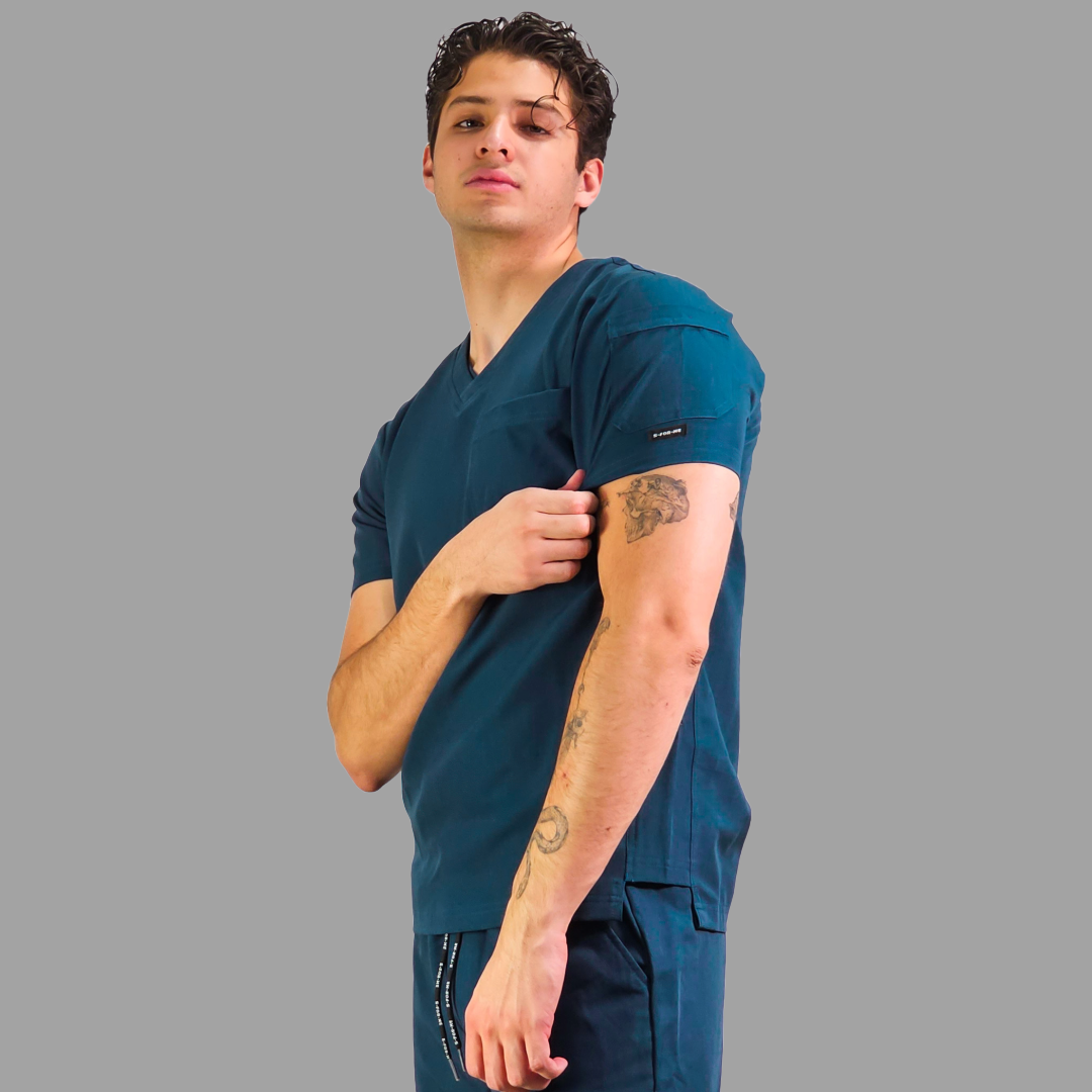 Conjunto Quirúrgico Antifluido Hombre – Estilo 300 Azul Caribe