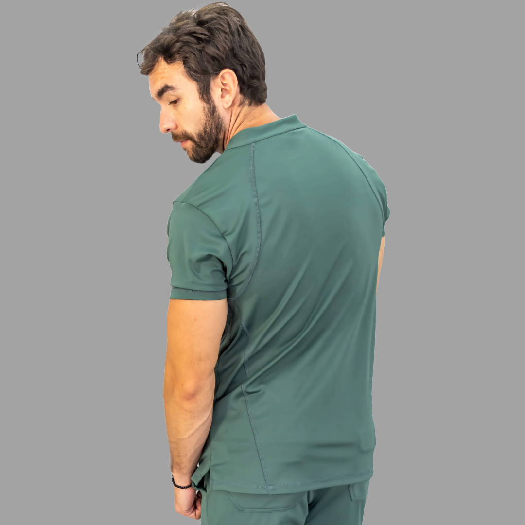 Conjunto Quirúrgico Verde Pino para Hombre – Estilo 910 | Super Stretch Slim Fit