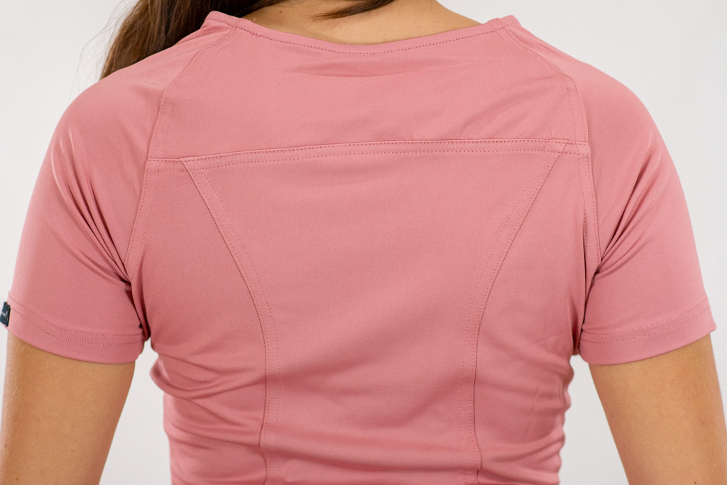Filipina 901 Quirúrgica Mujer Slim Fit Dark Pink, Super Stretch — detalle de diseño