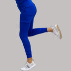 Detalle de tela super stretch del jogger quirurgico azul rey mujer Estilo 901
