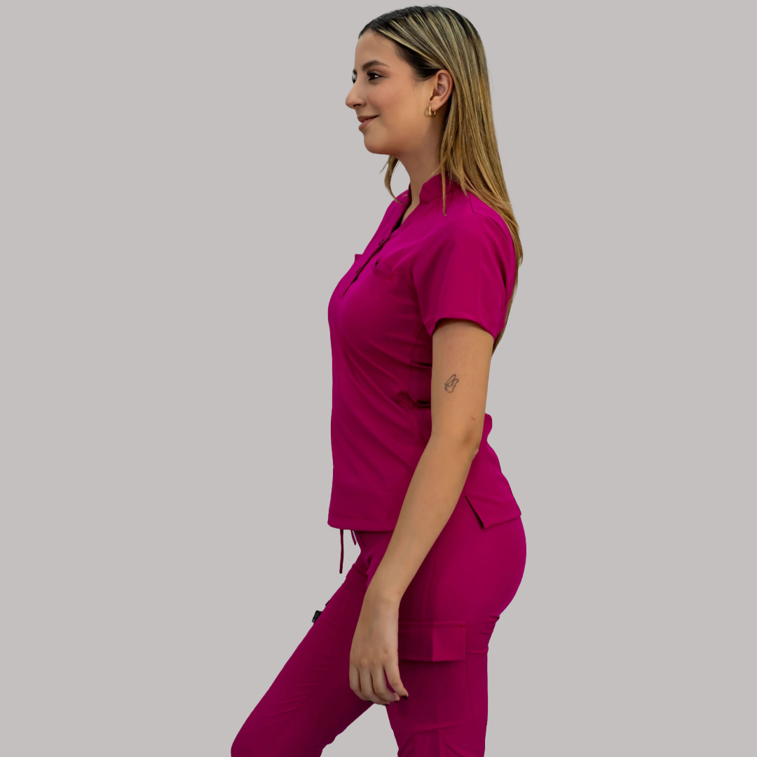 Filipina Mujer Bugambilia, Scrubs 520