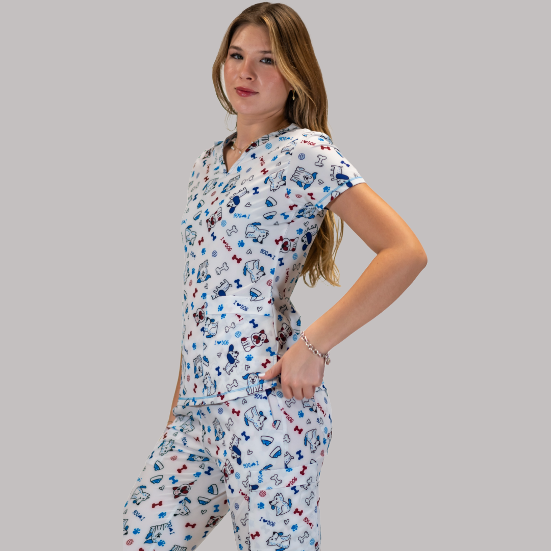 Filipina Dama Estampado Doggy, Scrubs 600 (Uniformes Medicos)