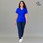 Uniforme médico mujer Azul Rey antifluido manga corta Sandel Médica