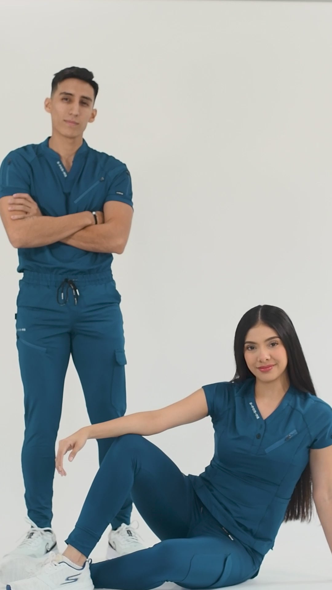 Jogger Quirúrgico Mujer Super Stretch Vino, Scrubs 905